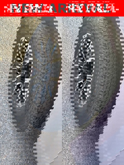 Used 2021 Toyota Tacoma TRD Sport image 6