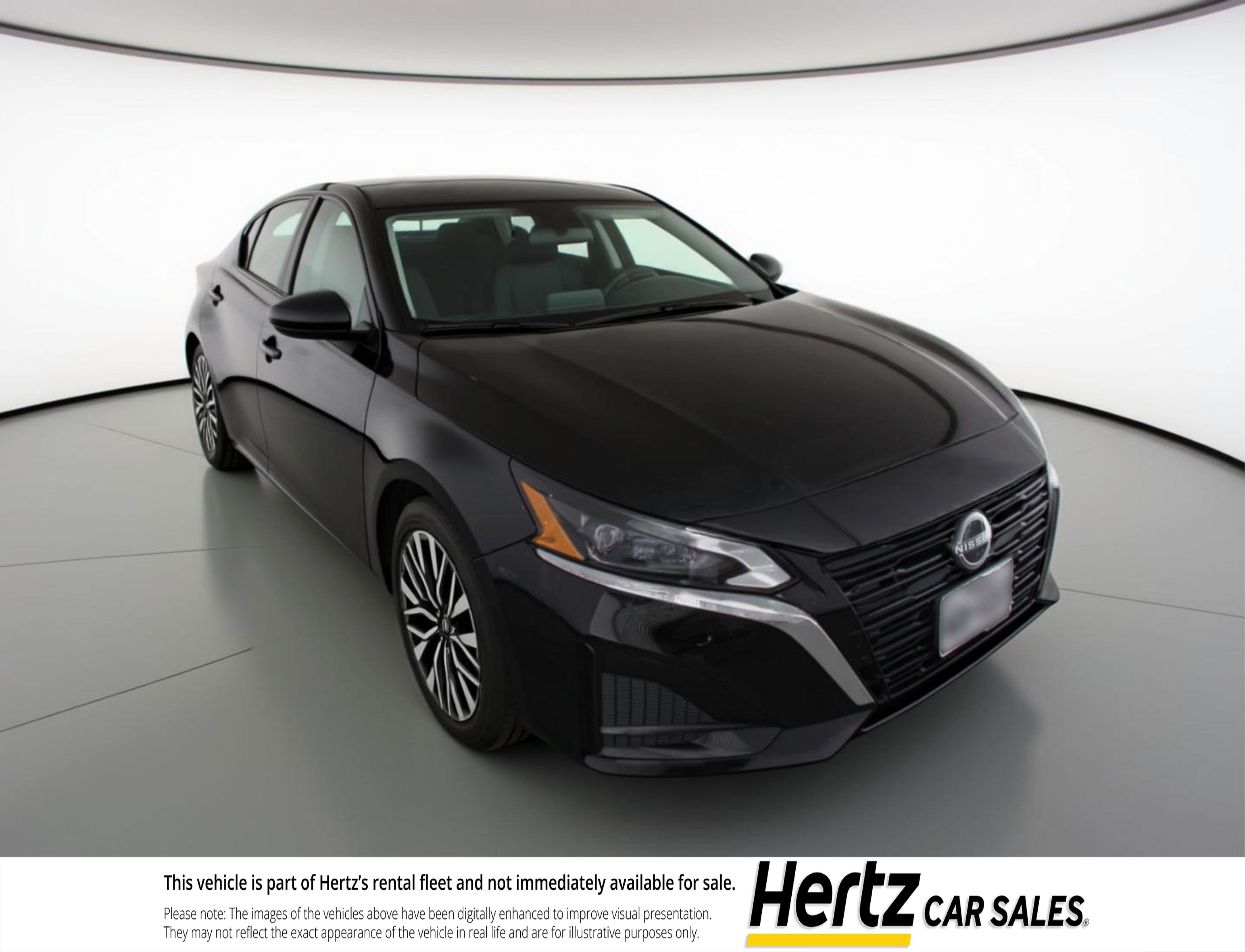 Used 2025 Nissan Altima 2.5 SV image 1