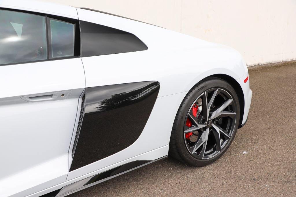 Used 2023 Audi R8 V10 performance RWD image 48