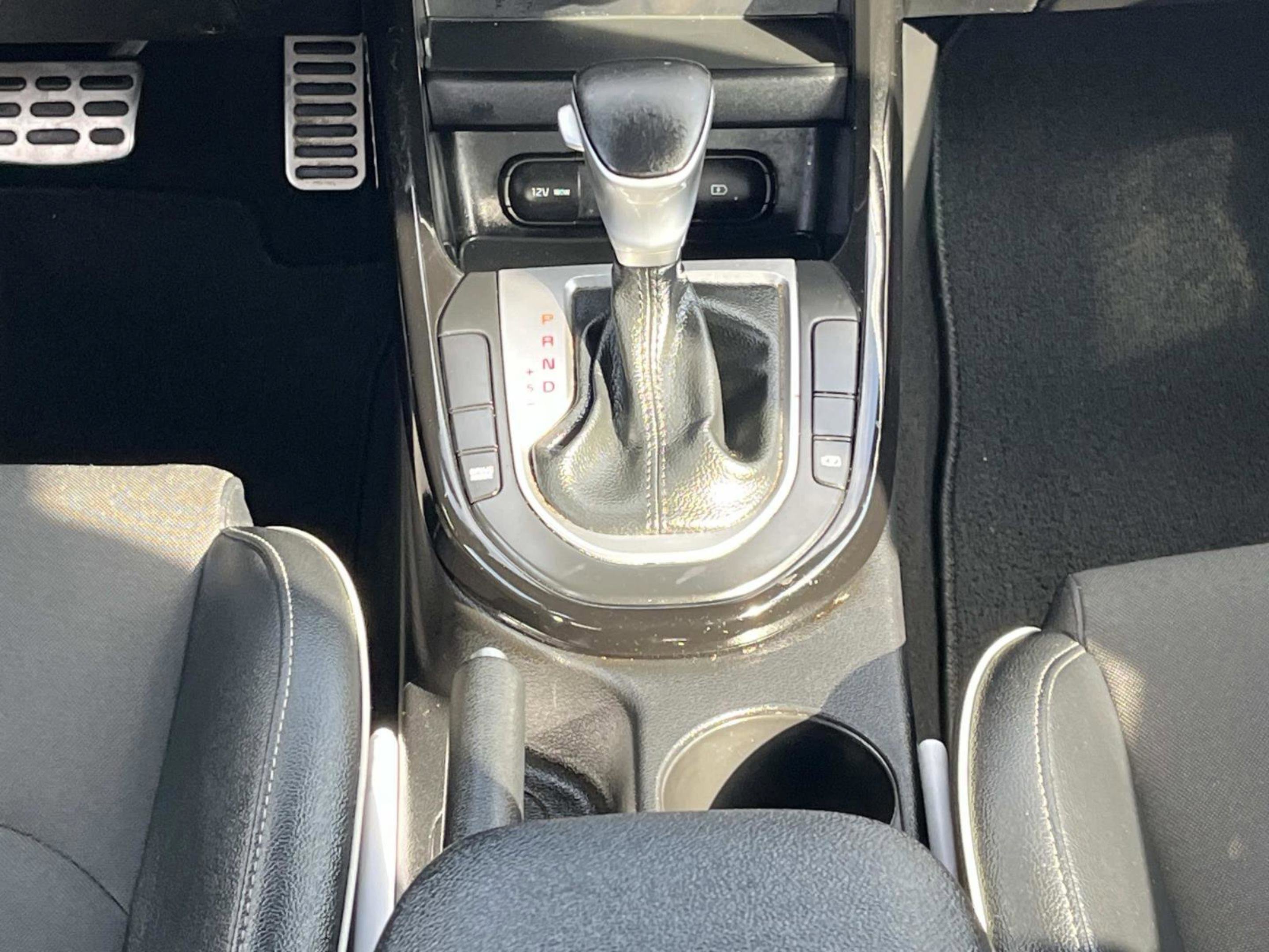 Used 2022 Kia Forte GT-Line image 13