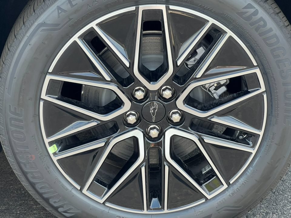 New 2026 Ford Mustang Mach-E Premium AWD/4WD image 7