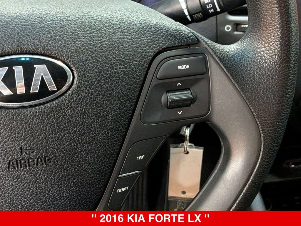 Used 2016 Kia Forte LX FWD image 17