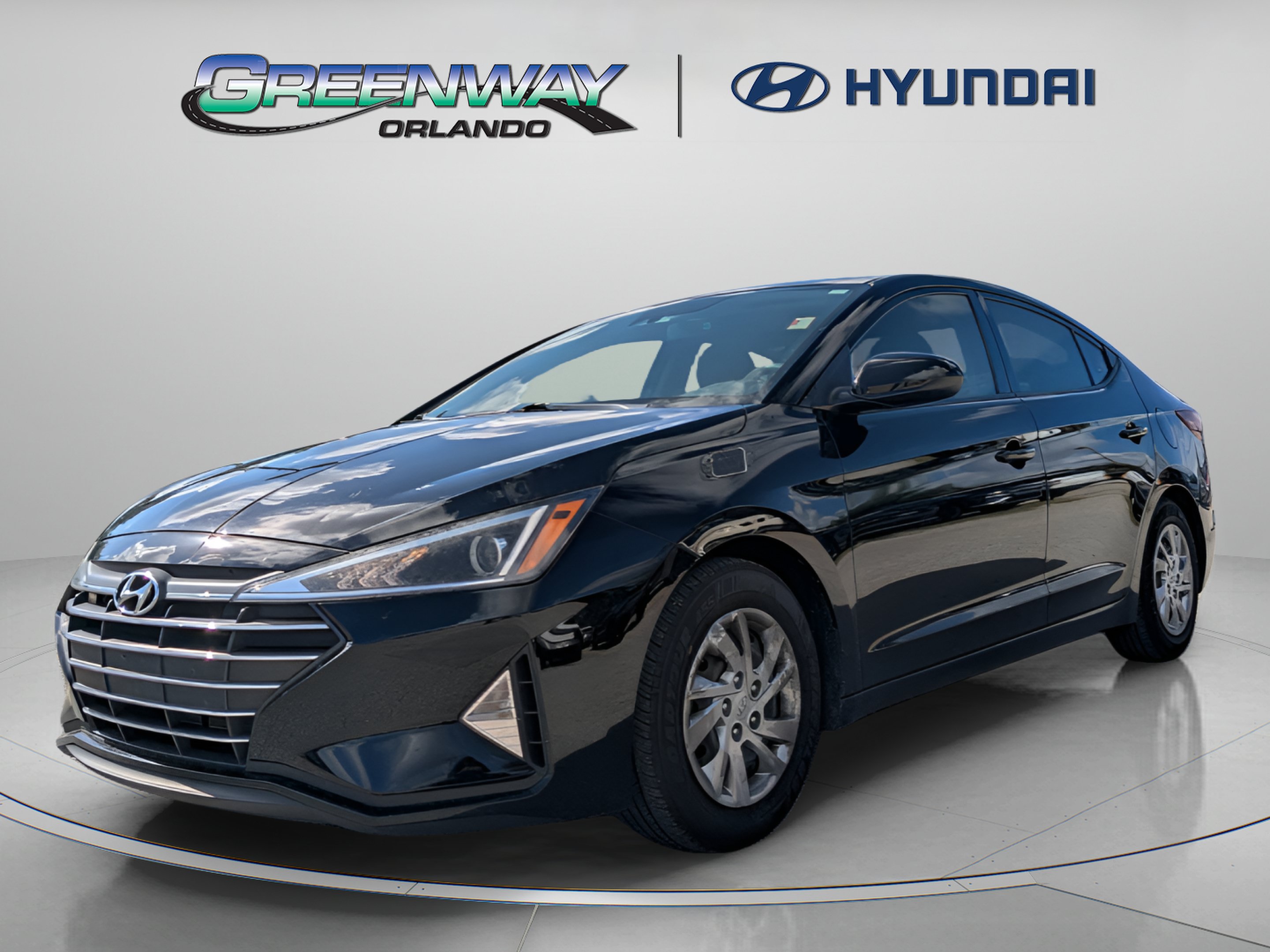 Used 2020 Hyundai Elantra SE w/ Cargo Package (C1) FWD image 4