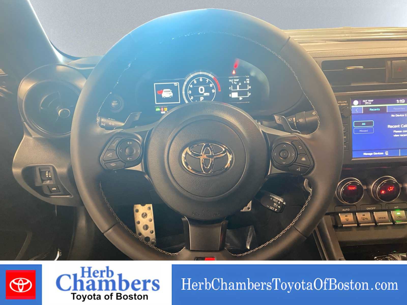 Used 2024 Toyota GR86 Premium RWD image 17