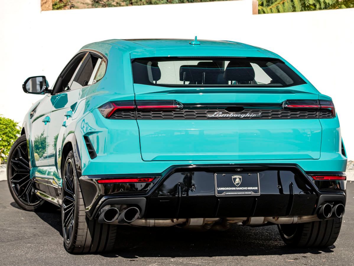 Used 2025 Lamborghini Urus SE AWD/4WD image 9