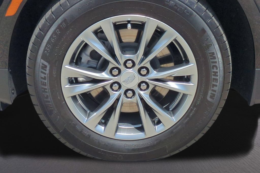 Certified 2023 Cadillac XT5 Premium Luxury FWD image 20