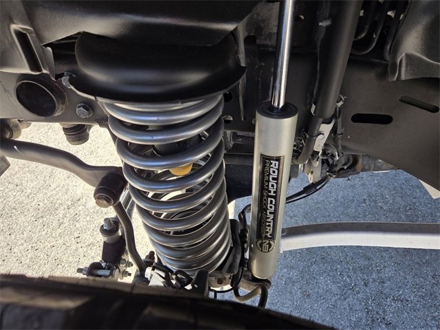 Certified 2021 Jeep Gladiator Willys image 13