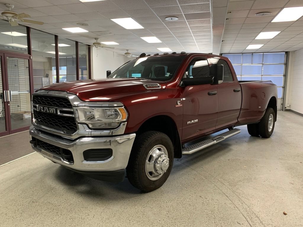 Used 2021 RAM 3500 Tradesman w/ Chrome Appearance Group AWD/4WD image 3