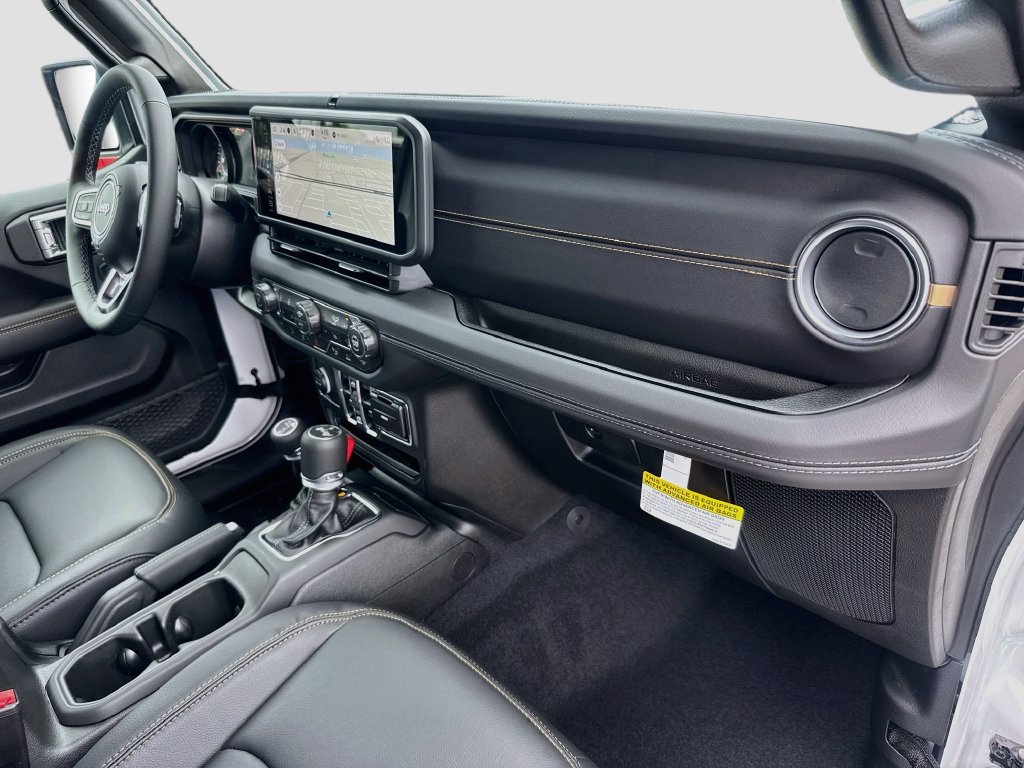 New 2027 Jeep Wrangler Unlimited Sahara AWD/4WD image 33