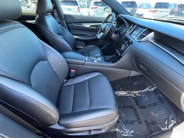 Certified 2023 INFINITI QX55 Luxe w/ Cargo Package AWD/4WD image 14