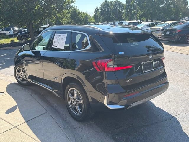 Used 2024 BMW X1 xDrive28i AWD/4WD image 5