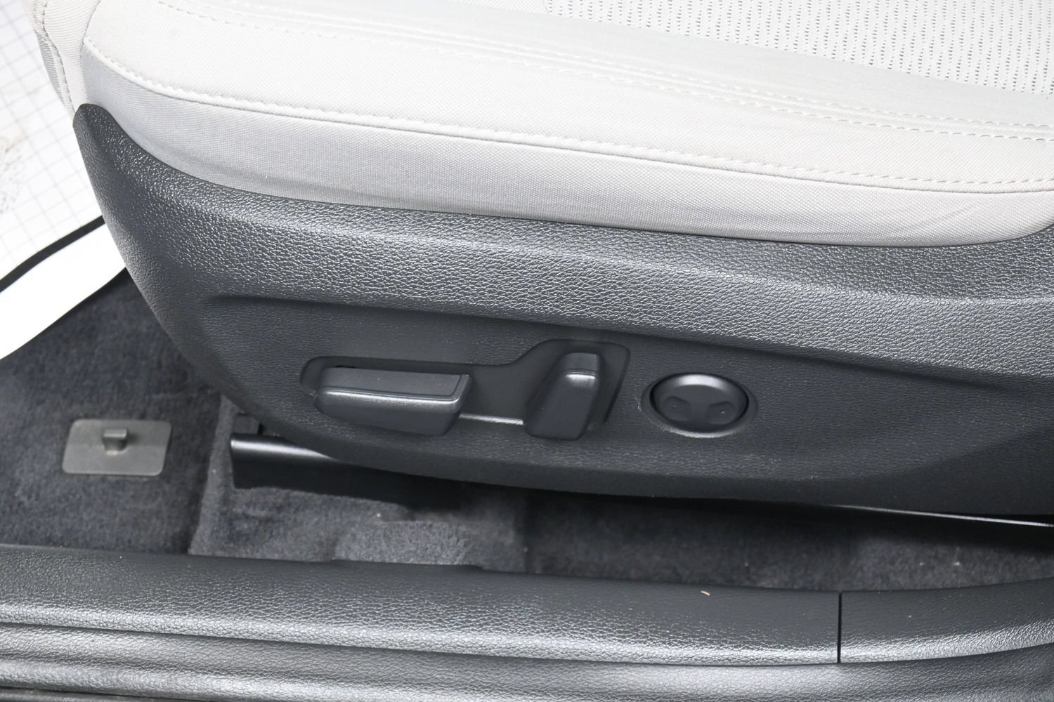 Used 2018 Hyundai Sonata SEL FWD image 16