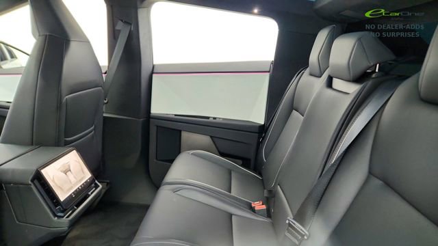 Used 2024 Tesla Cybertruck Cyberbeast AWD/4WD image 26
