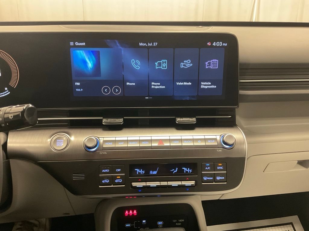 Used 2025 Hyundai Kona SEL AWD/4WD image 18