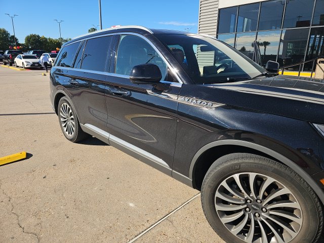 Used 2020 Lincoln Aviator Reserve w/ Equipment Group 201A RWD image 1