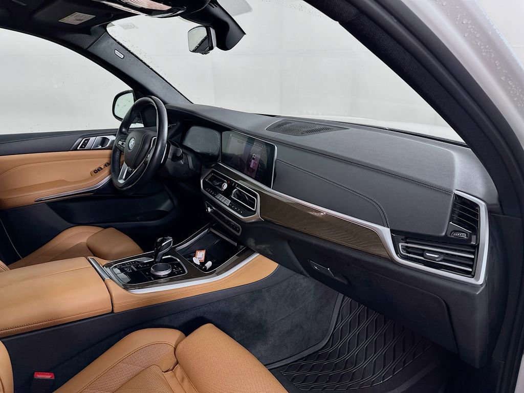 Used 2023 BMW X5 xDrive40i w/ Premium Package image 36