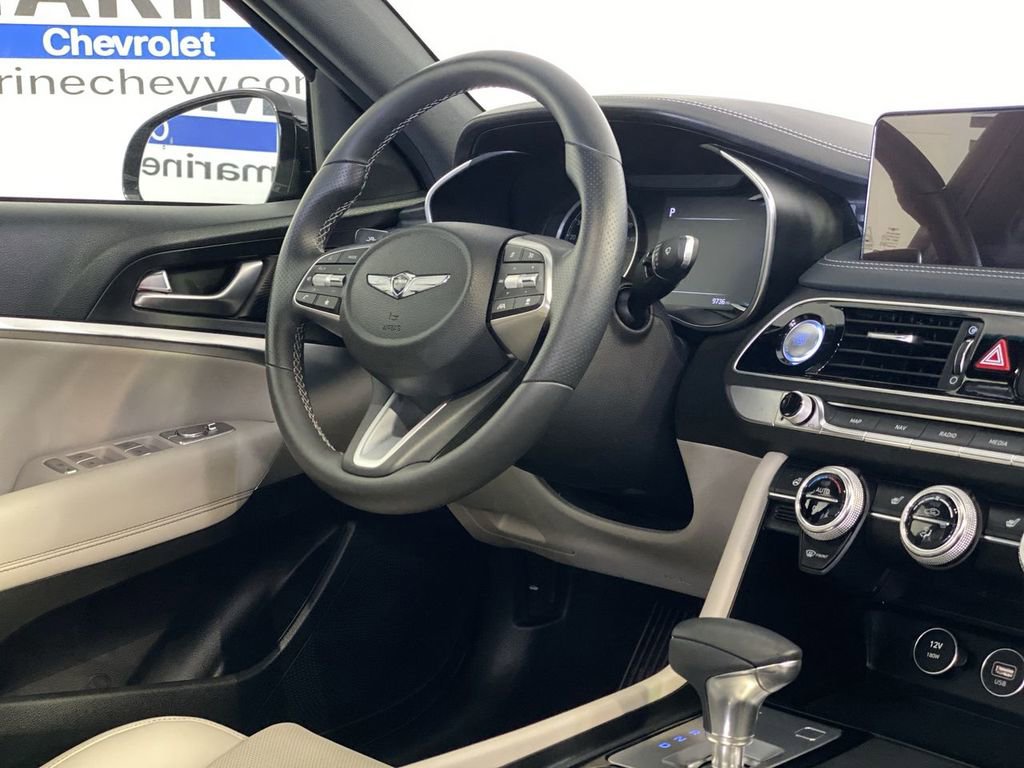 Used 2023 Genesis G70 2.0T AWD/4WD image 14