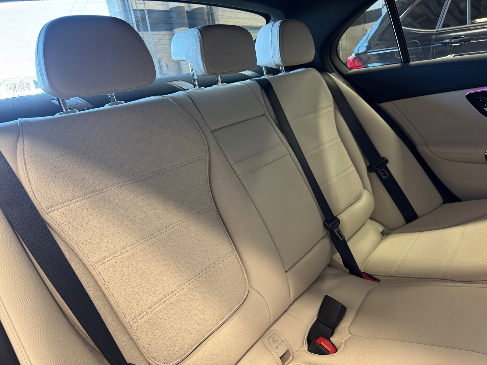 Certified 2025 Mercedes-Benz C 300 4MATIC Sedan image 18