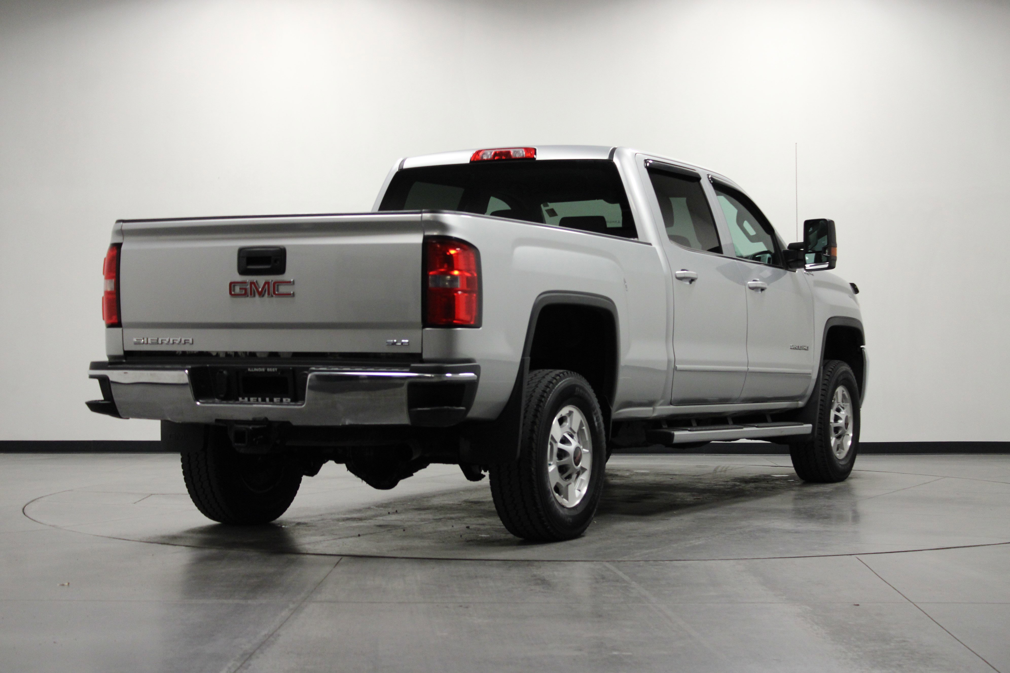 Used 2015 GMC Sierra 2500 SLE image 4