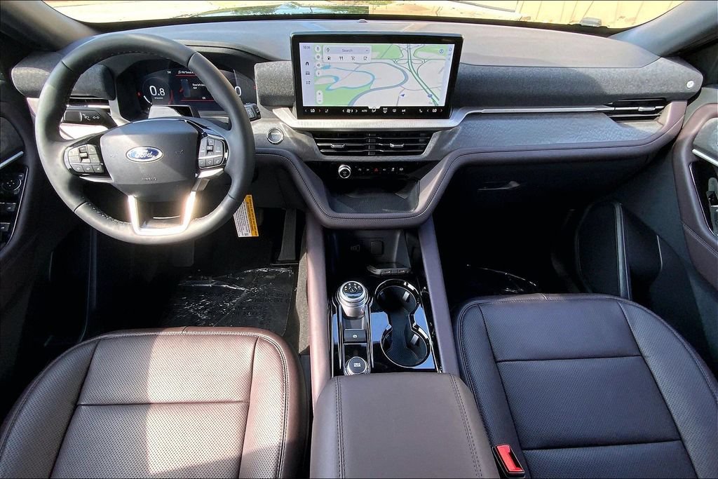New 2026 Ford Explorer Platinum w/ LUX Leather Package AWD/4WD image 5