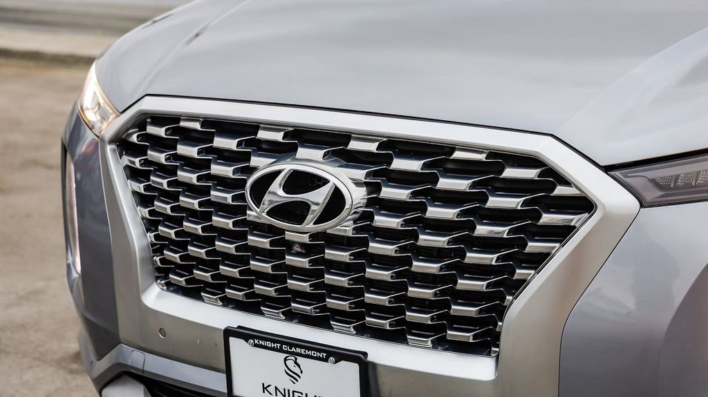 Used 2021 Hyundai Palisade Limited image 6