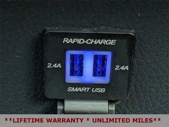 Used 2023 Toyota Camry SE image 20