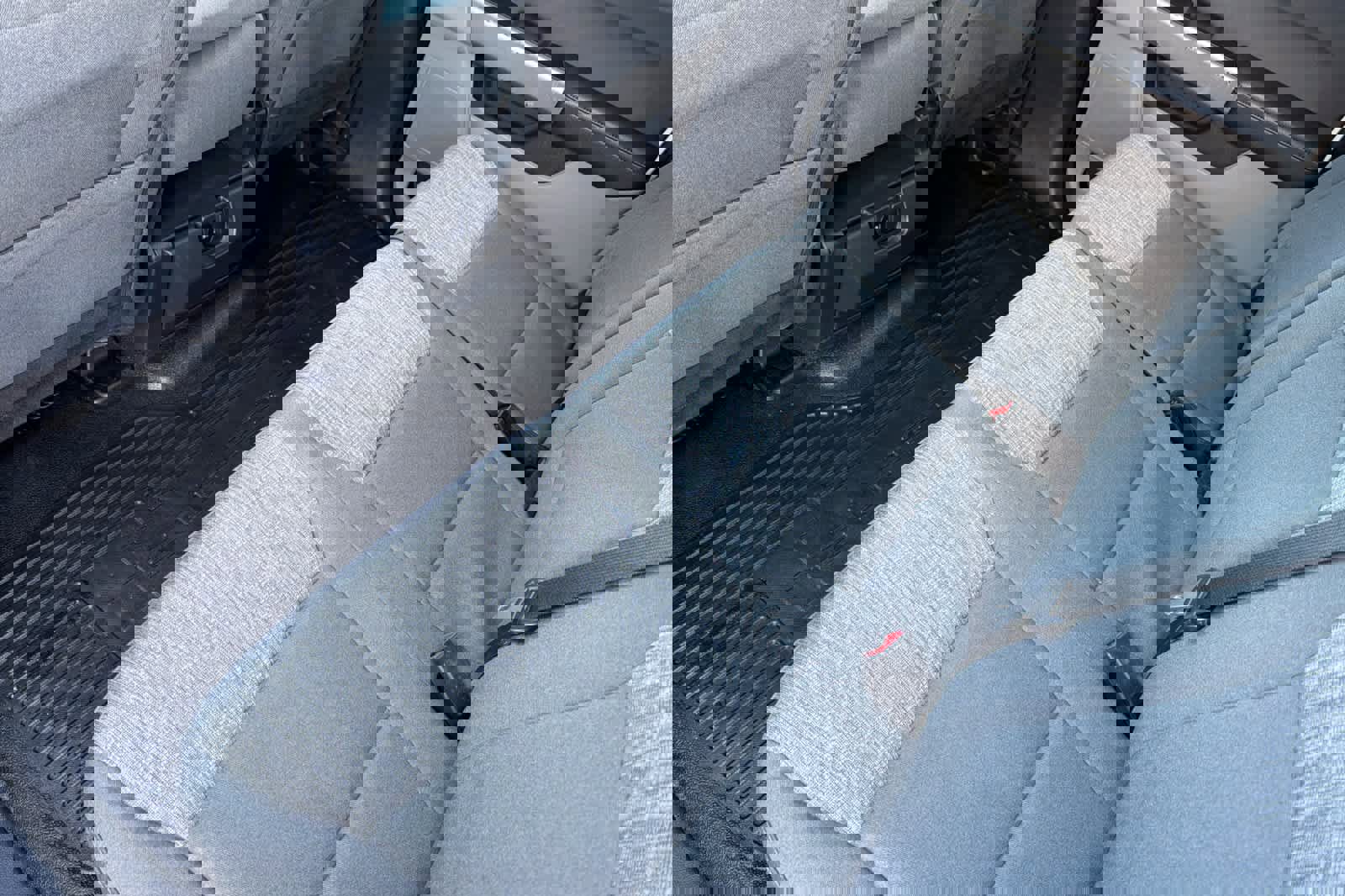 Used 2023 Ford F350 XLT w/ FX4 Off-Road Package image 4