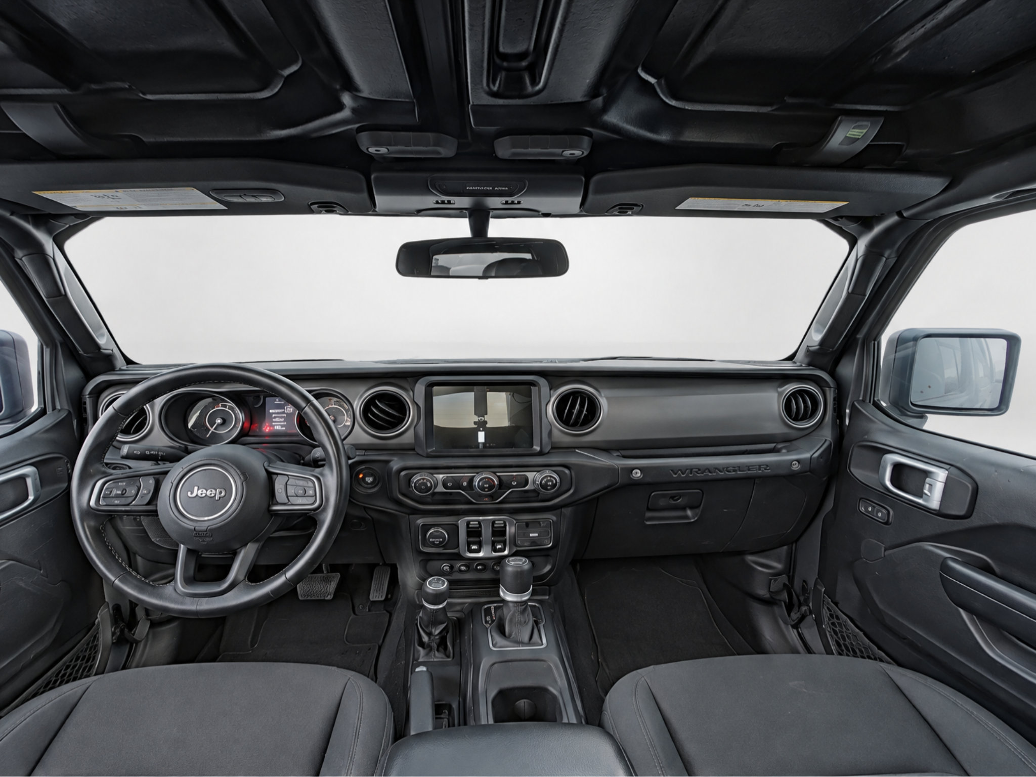 Used 2019 Jeep Wrangler Sport AWD/4WD image 13