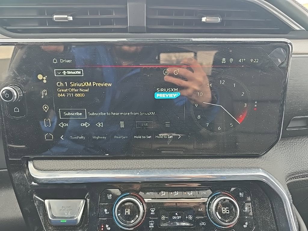 Used 2024 GMC Sierra 2500 Denali w/ Denali Reserve Package image 21