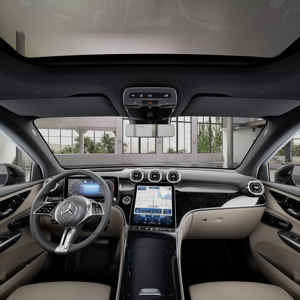 Used 2026 Mercedes-Benz GLC 300 image 42