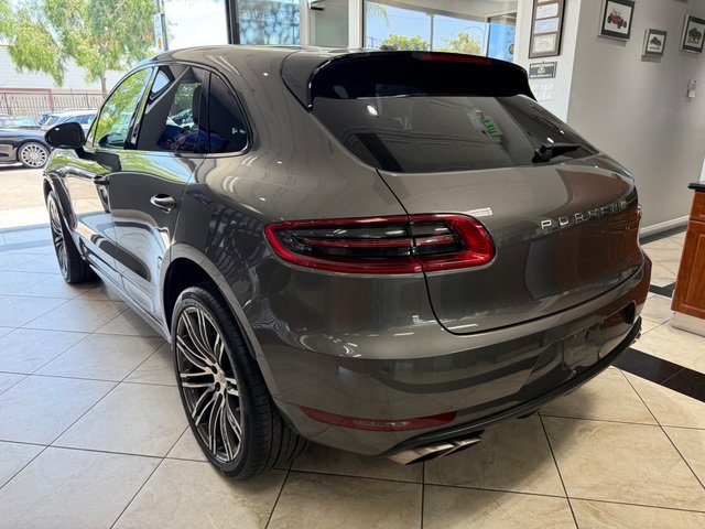 Used 2016 Porsche Macan Turbo AWD/4WD image 6