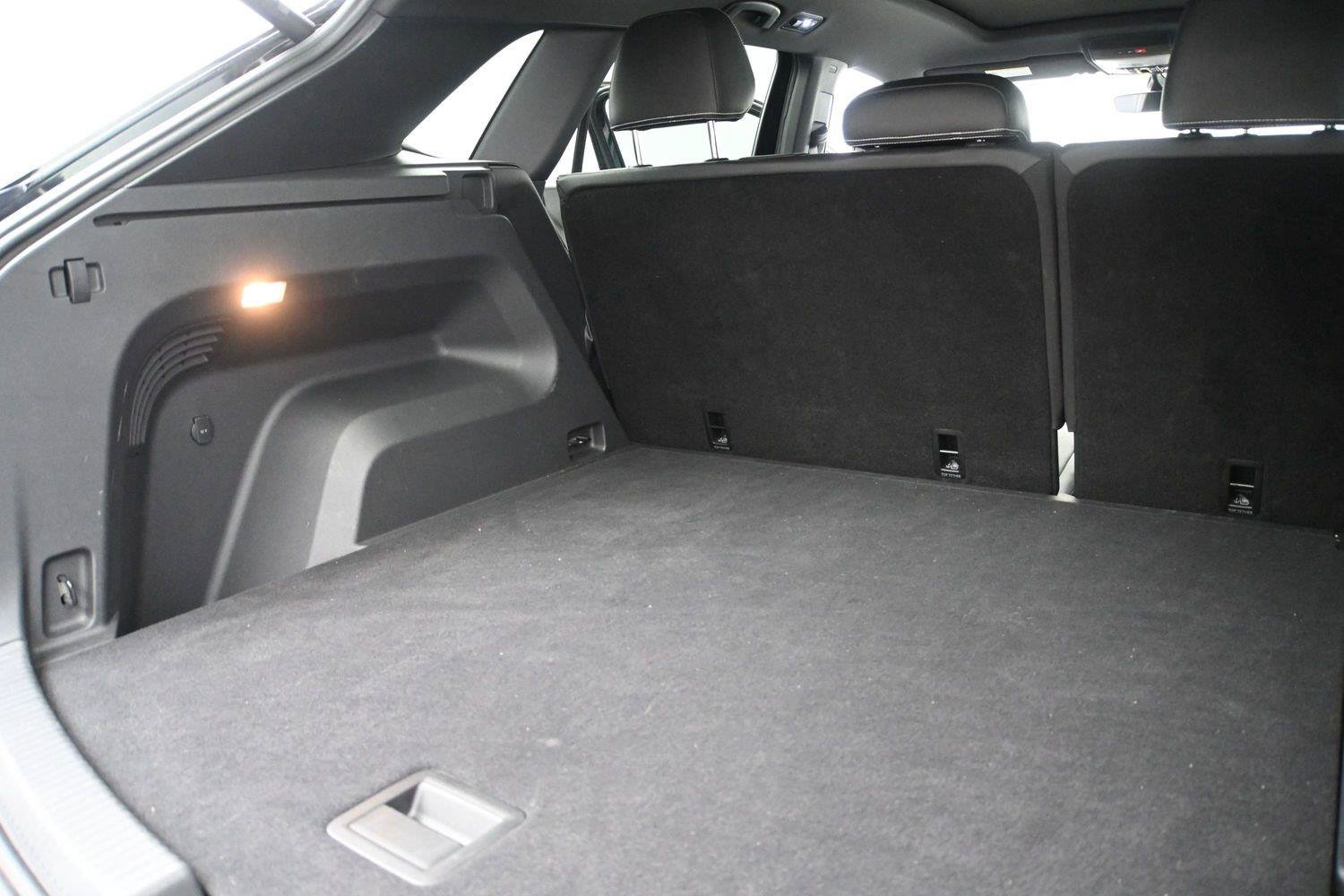 Used 2023 Volkswagen Atlas Cross Sport SE w/ Panoramic Sunroof Package AWD/4WD image 21