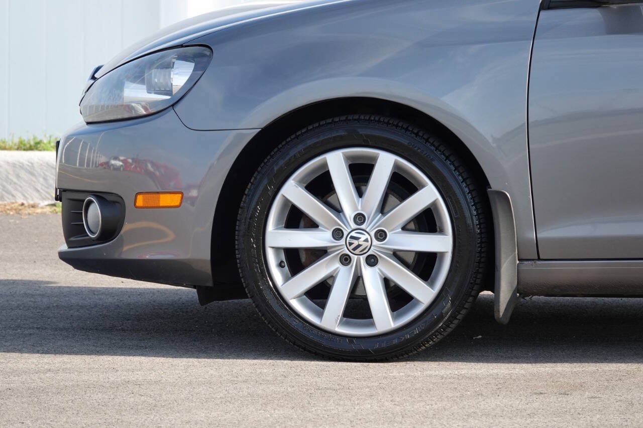 Used 2011 Volkswagen Golf TDI FWD image 10