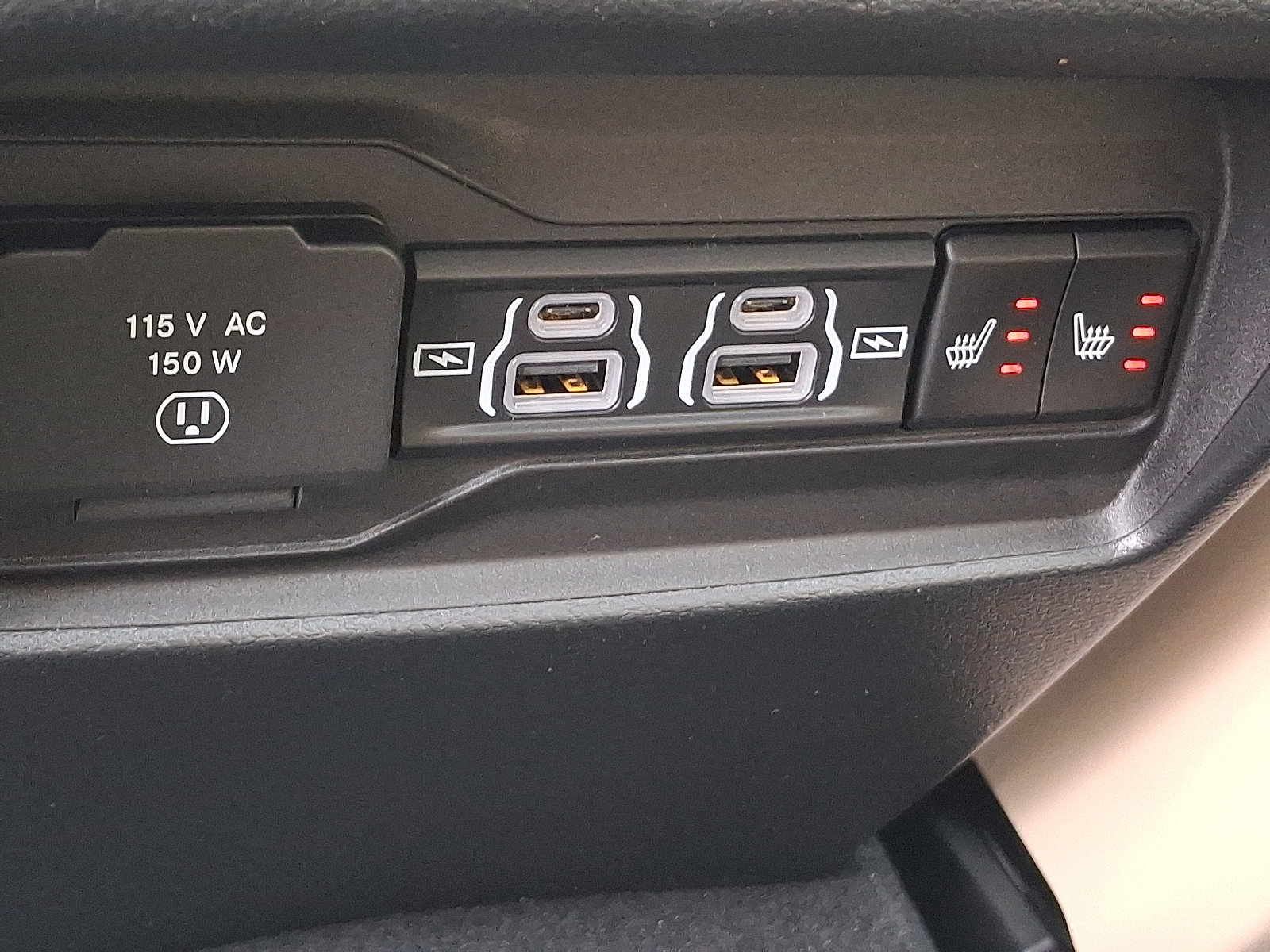 New 2025 Jeep Grand Cherokee Limited w/ Luxury Tech Group II image 9