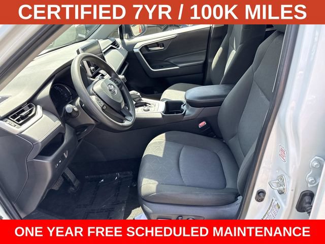 Used 2025 Toyota RAV4 XLE AWD/4WD image 14