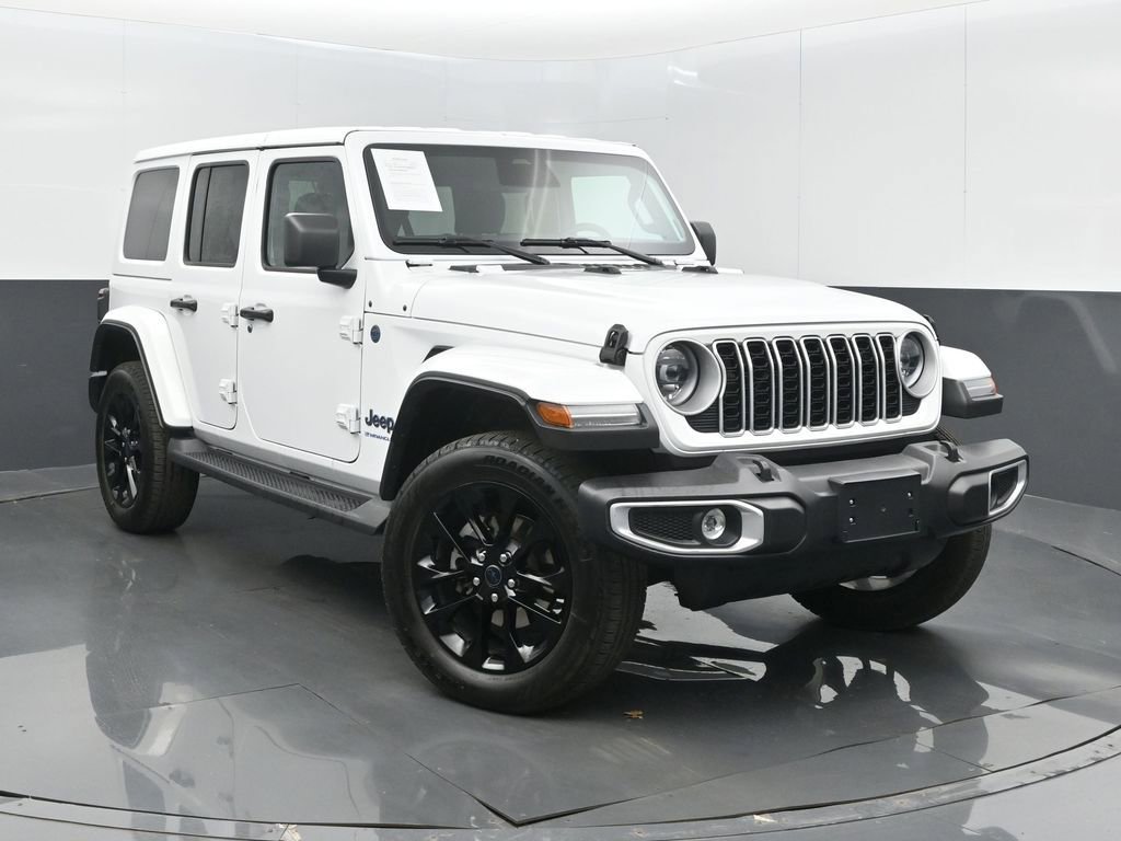 Used 2025 Jeep Wrangler Unlimited Sahara video 2