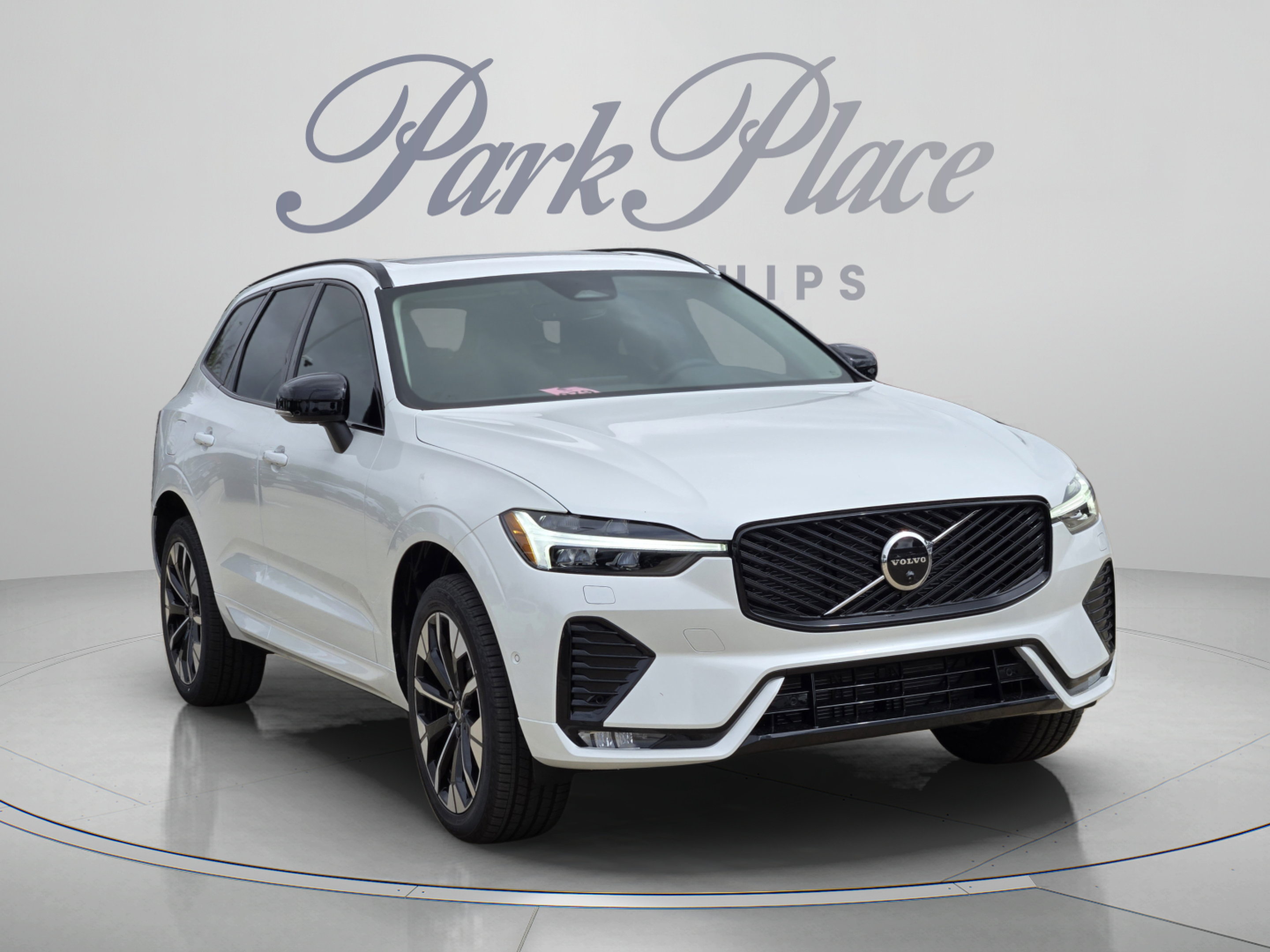 New 2026 Volvo XC60 B5 Plus w/ Protection Package Premier AWD/4WD image 8