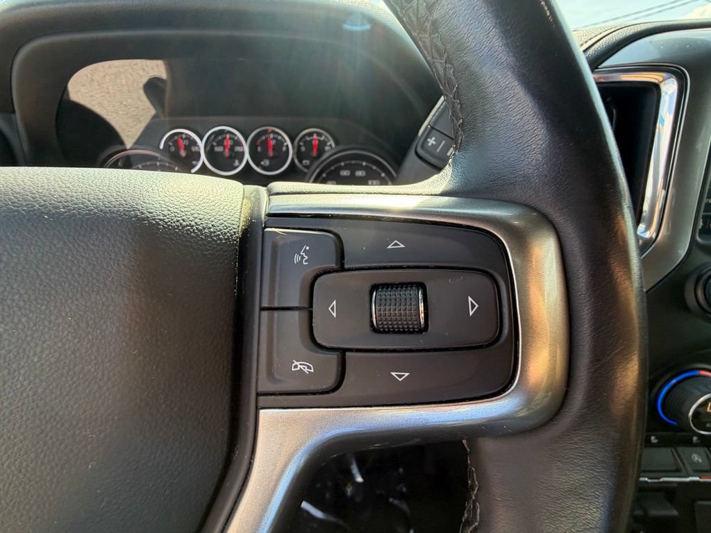 Used 2021 Chevrolet Silverado 1500 RST w/ Z71 Off-Road Package AWD/4WD image 24