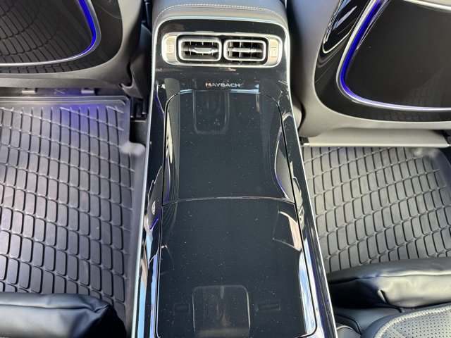 Certified 2024 Mercedes-Benz Maybach S 680 4MATIC image 19