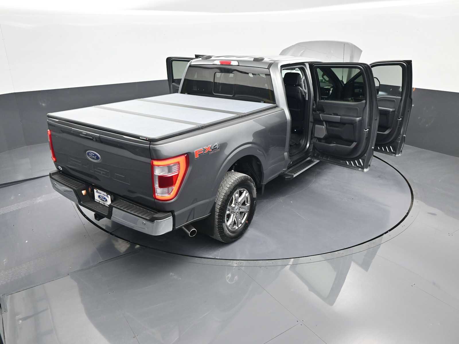 Used 2023 Ford F150 Lariat w/ Trailer Tow Package image 45