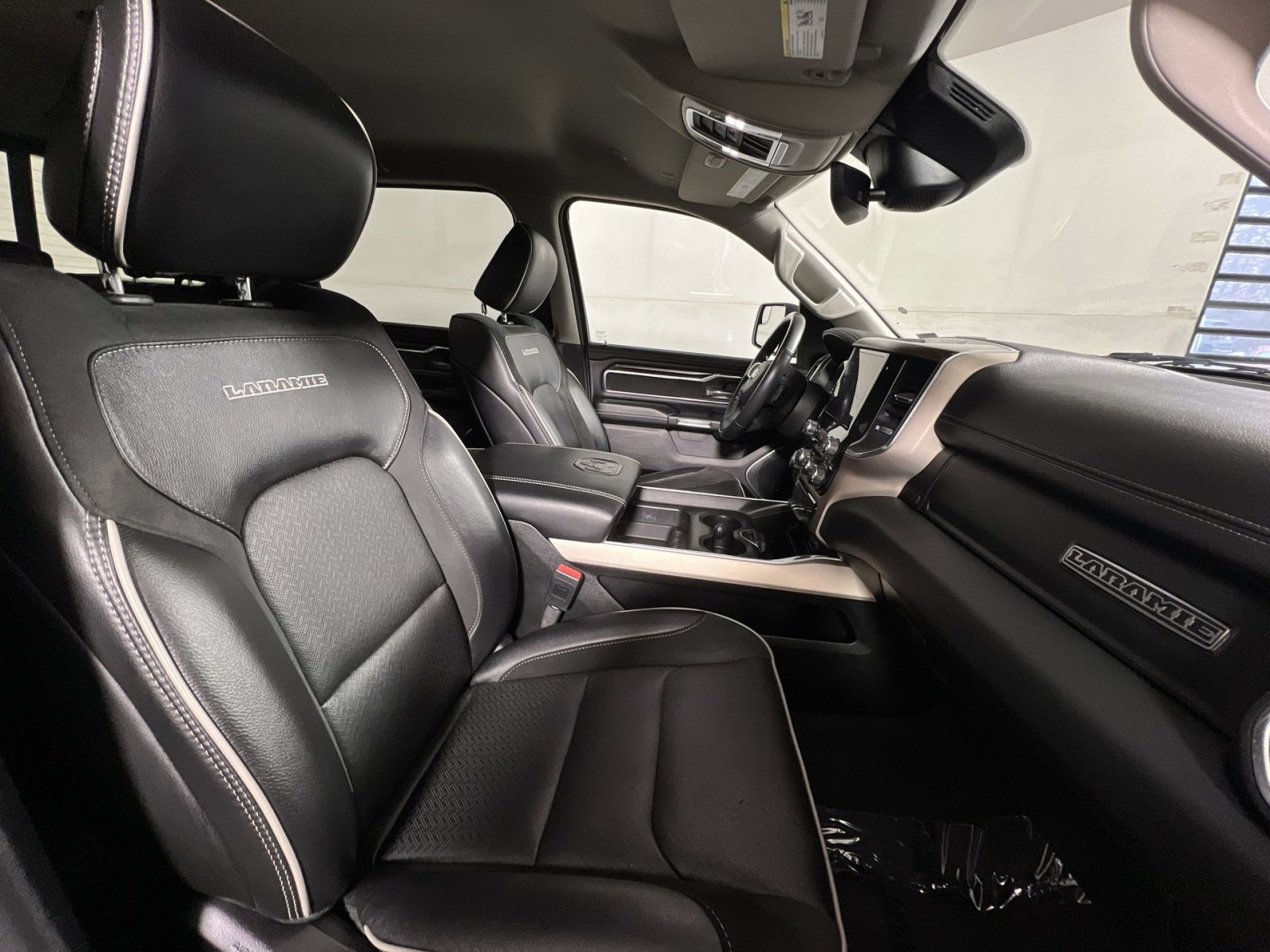 Used 2022 RAM 1500 Laramie image 25