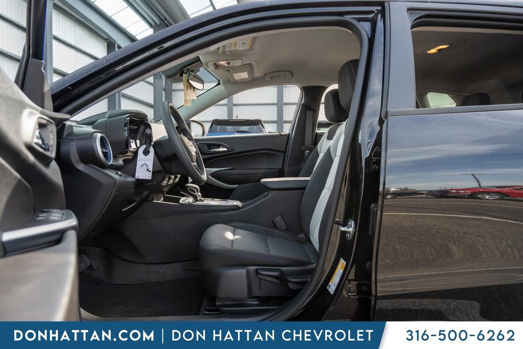 New 2026 Chevrolet Trax LS w/ LS Convenience Package image 5