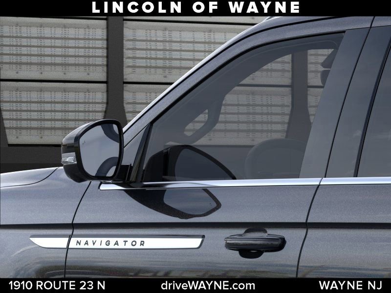 New 2026 Lincoln Navigator Reserve AWD/4WD image 21