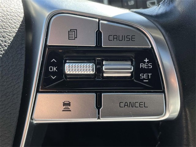 Certified 2022 Kia Telluride S image 32