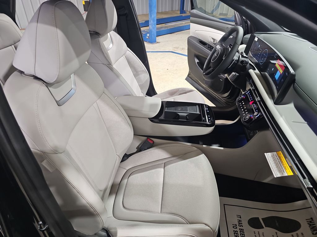 New 2026 Hyundai Tucson Limited image 10