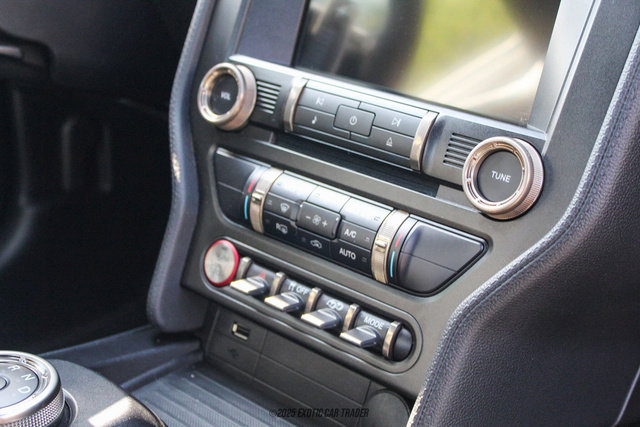 Used 2022 Ford Mustang Shelby GT500 w/ Carbon Fiber Track Pack image 67