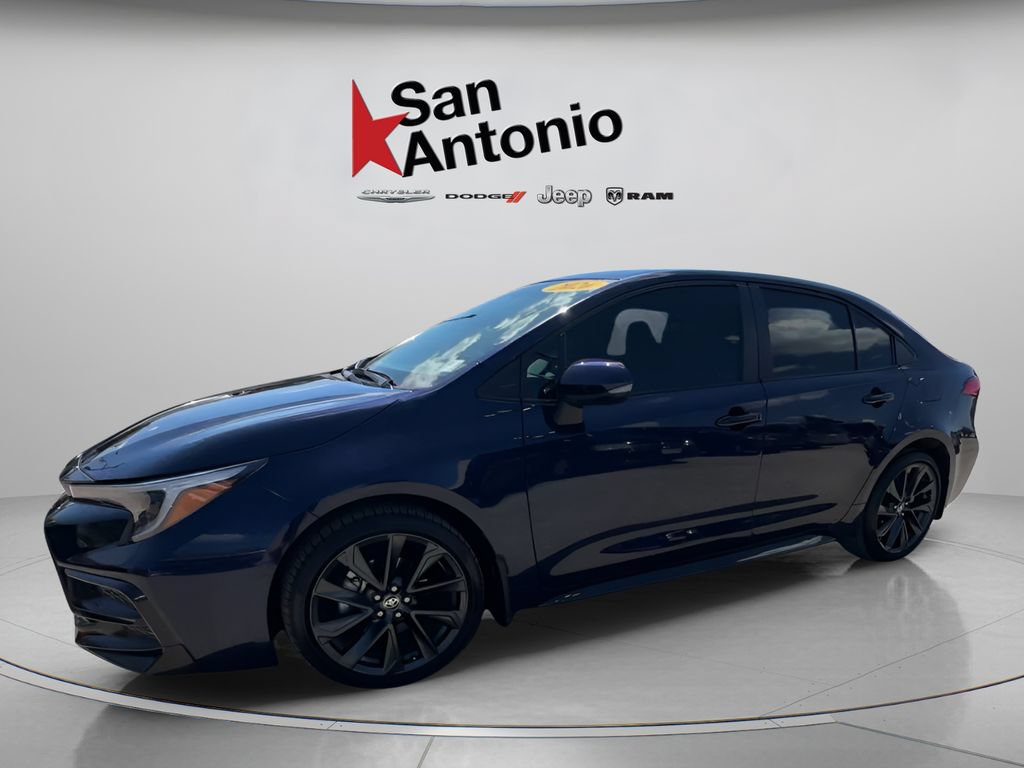 Used 2026 Toyota Corolla SE FWD image 7