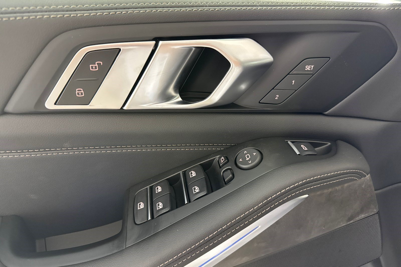 New 2026 BMW X5 xDrive50e AWD/4WD image 14