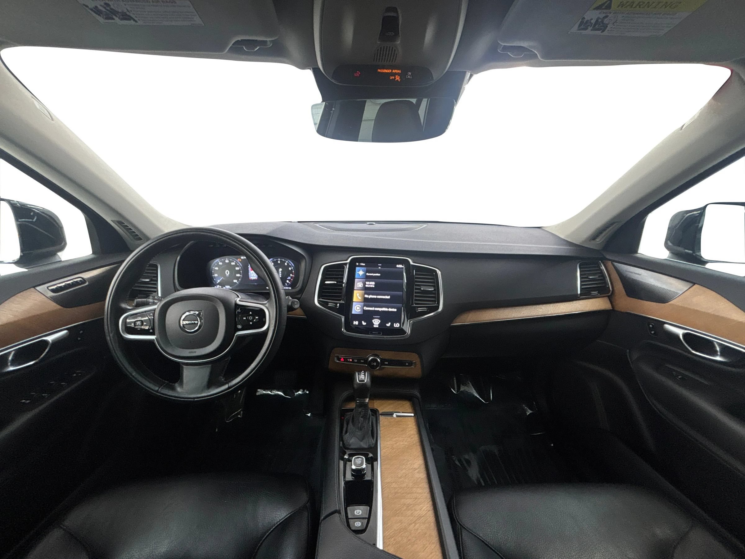 Used 2022 Volvo XC90 T6 Momentum w/ Advanced Package AWD/4WD image 17