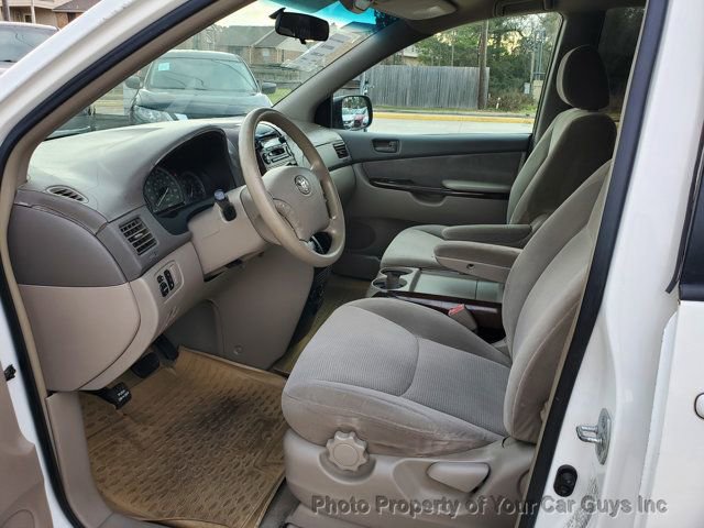 Used 2004 Toyota Sienna FWD image 15